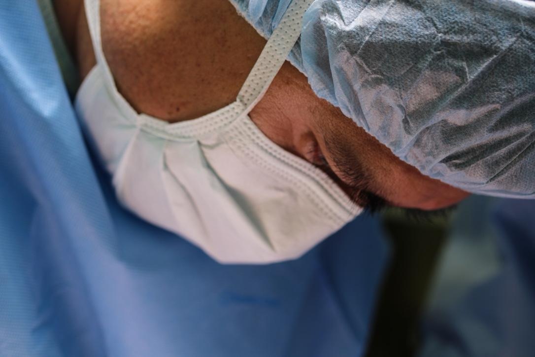 Equipo especialista en preservación de cadera